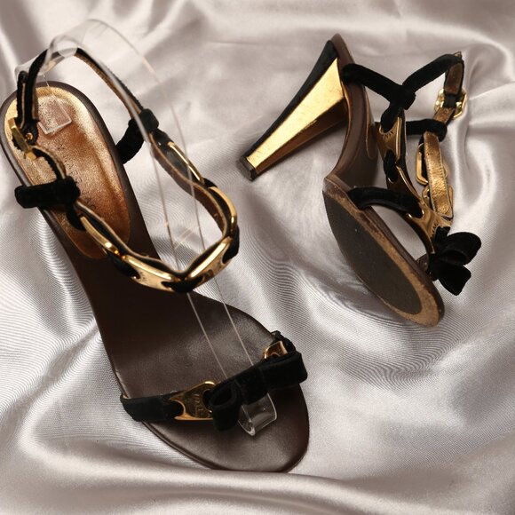 MARC BY MARC JACOBS Velvet Sandals - Picture 7 of 8